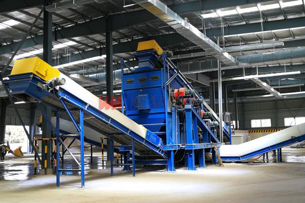 构筑装建（装潢）垃圾处置设备