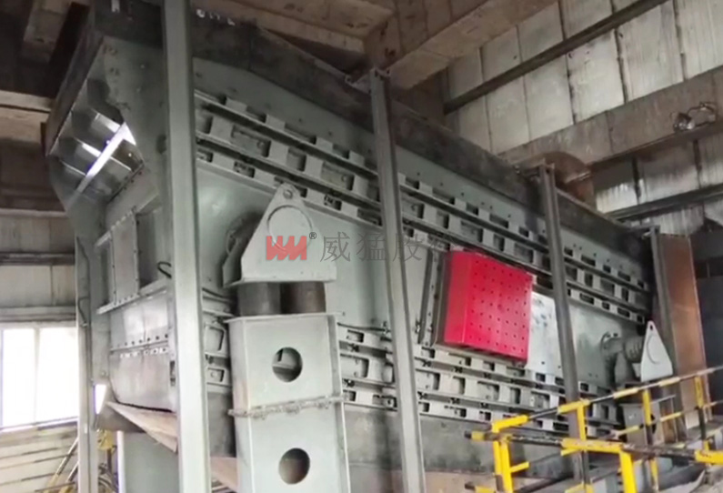 某钢厂复频筛-C使用现场